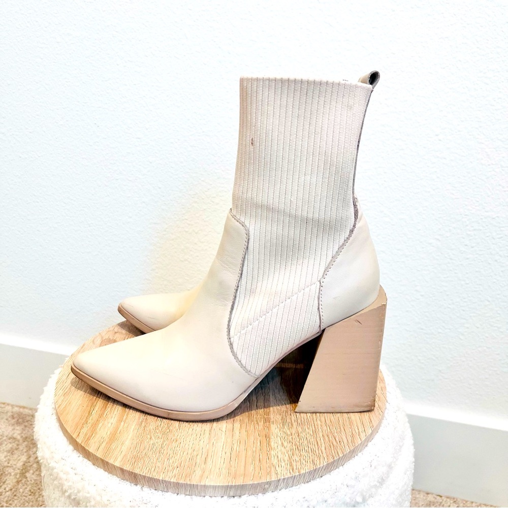 Steve Madden Tackle Bone Leather Pointed-Toe Sock Boot Size 7.5